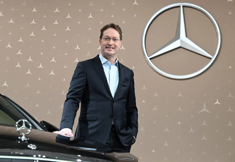 MERCEDES BOARD REPORTEDLY TURNING UP THE PRESSURE AS MAX VERSTAPPEN DEBATE DIVIDES F1 GIANTS